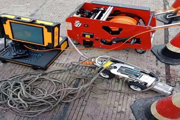 米东CCTV管道检测机器人